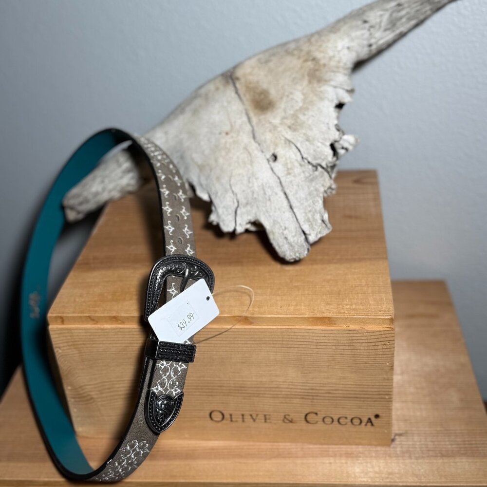 Catchfly Studio Women's Embellished Belt -Gray & White - NWT's